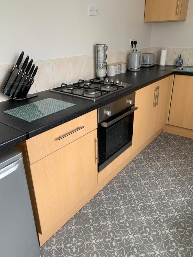 Farnworth The Greens Apartment מראה חיצוני תמונה